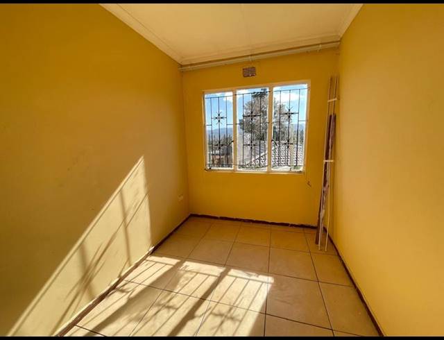 3 BEDROOM PROPERTY TO RENT IN PANORAMA GARDENS